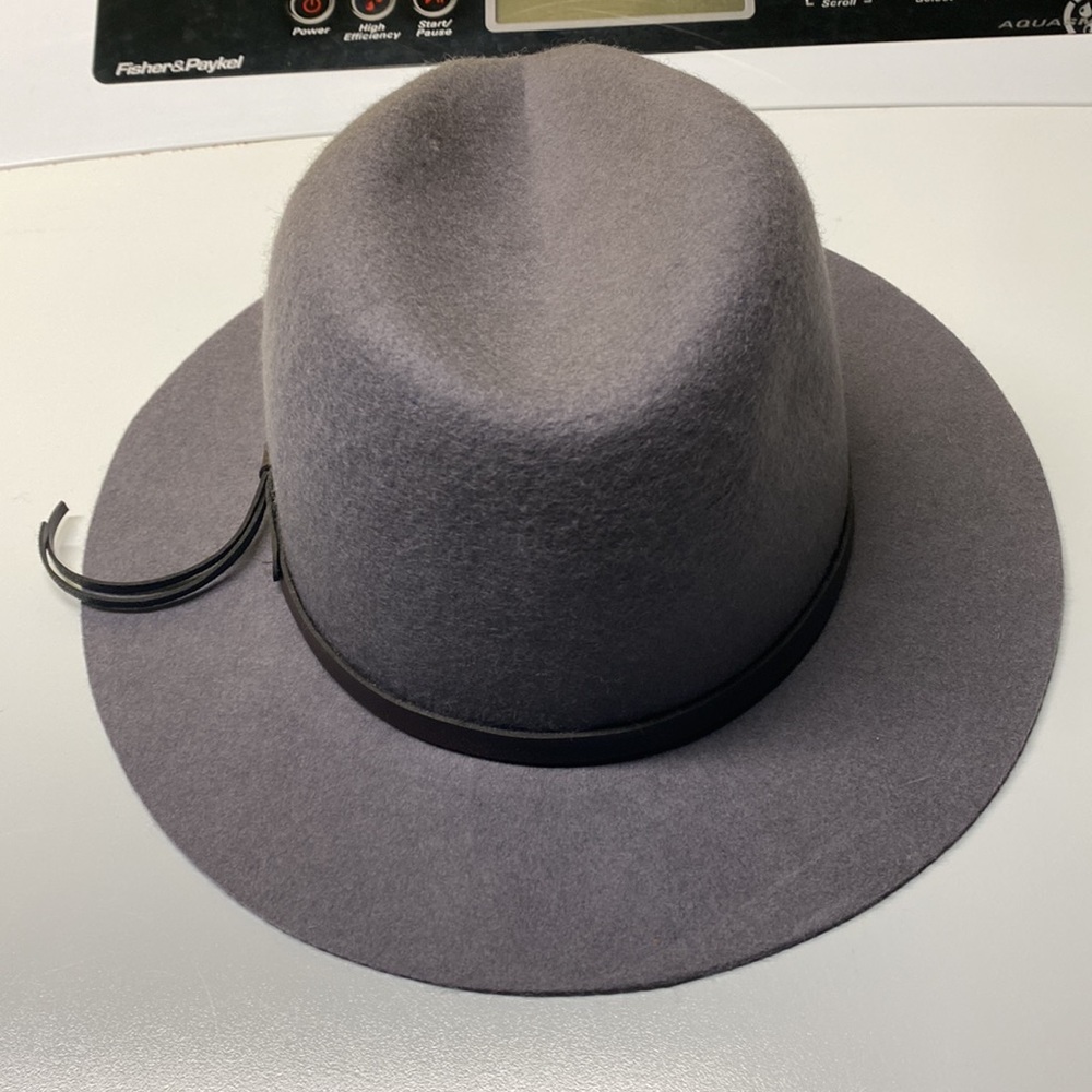 Grey Hat - image 2